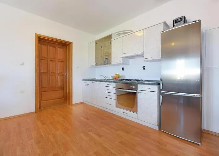 Stunning In * Dubravice